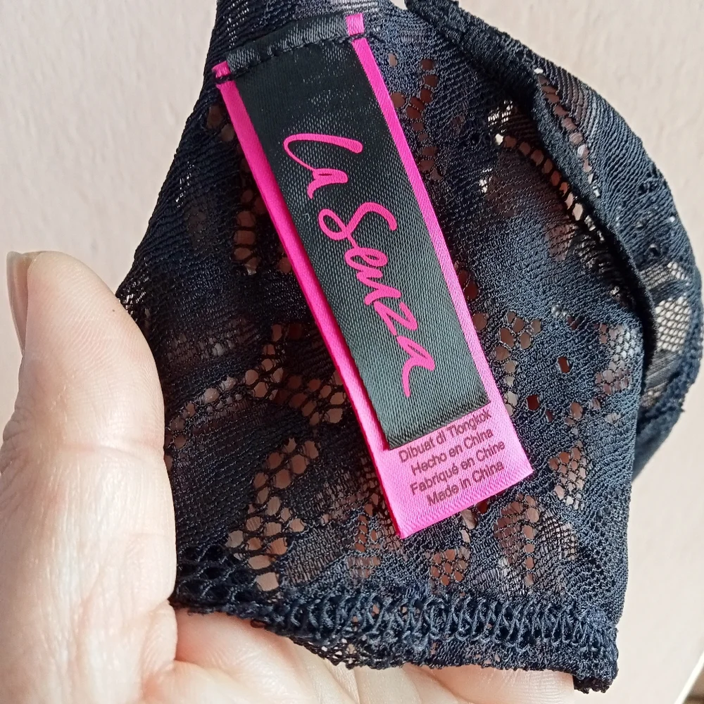 La SENZA lingerie - Picture 4 of 5